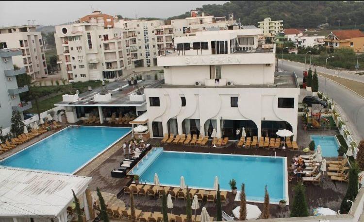 Sunborn Hotel Golem  Dış mekan fotoğraf