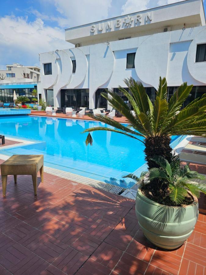 Sunborn Hotel Golem  Dış mekan fotoğraf